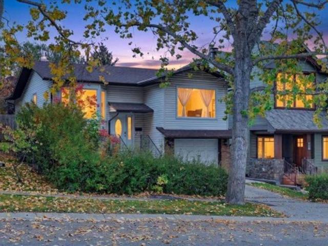 120 Hawkwood Boulevard, Calgary, AB, T3G 2K3 house for sale | Listing ID A2348 | Royal LePage