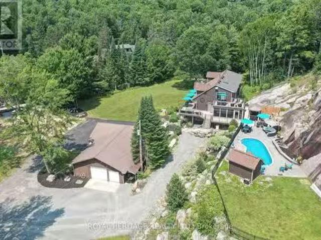 120 Hutcheson Beach Road, Huntsville, ON, P1H 1N4 house for.