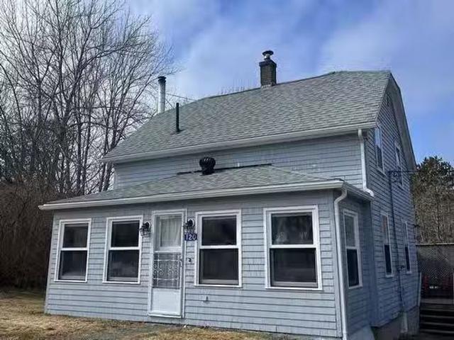 120 Old Port Mouton Road, Liverpool, NS, B0T 1K0 house for s.