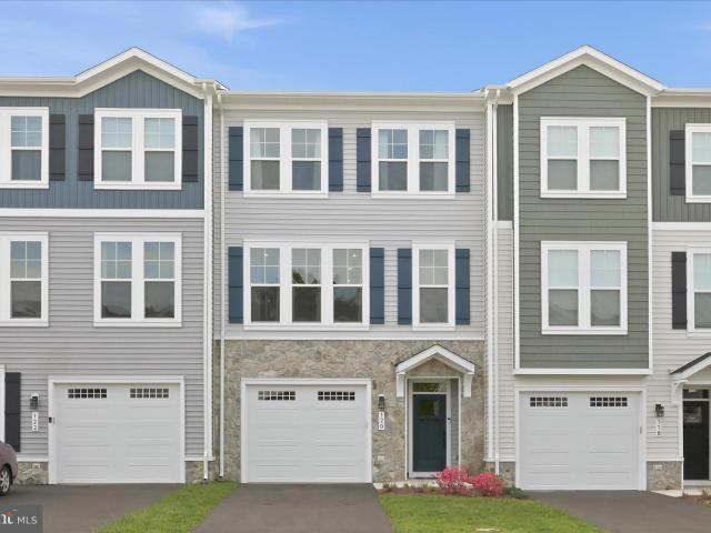 120 Leather Flower Dr, White Post, VA 22663 | MLS #VAFV2041