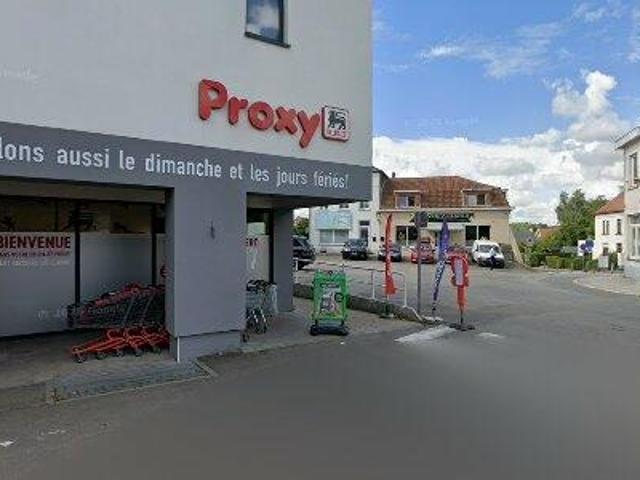 120 m2 apartment for rent in Court Saint Étienne