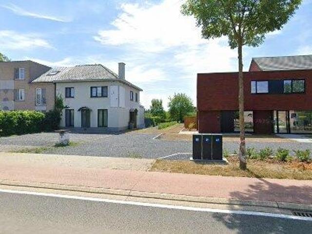 120 m2 apartment for rent in Hoeselt