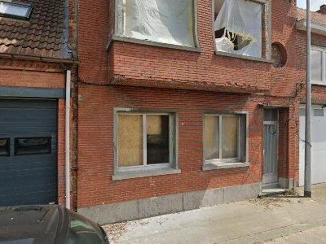 120 m2 apartment for rent in Sint Gillis Waas