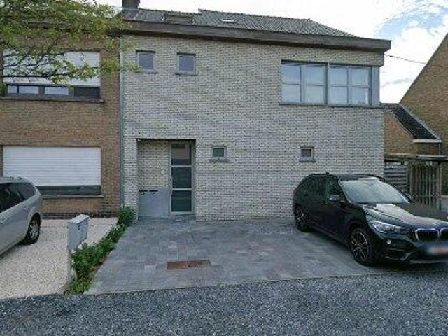 120 m2 apartment for rent in Waregem