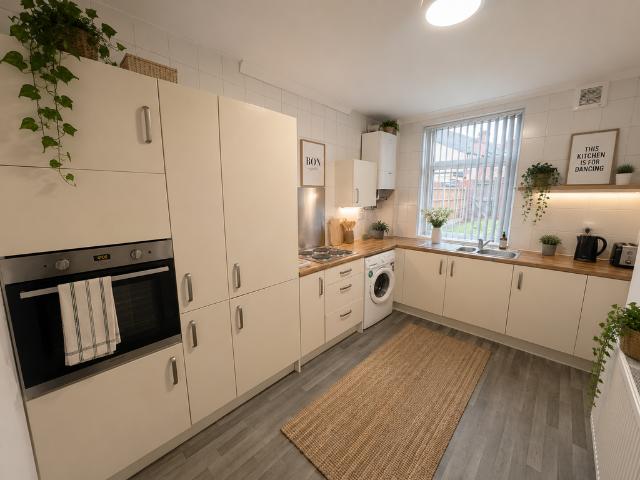 120 Milton Walk, Room 5 1 bed in a house share to rent £520 pcm £120 pw