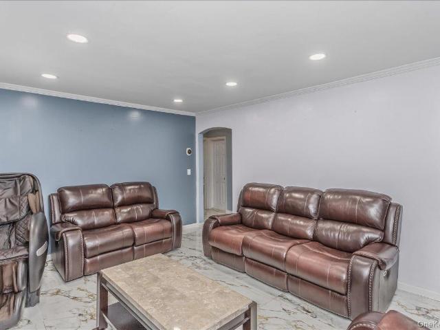 120 N 10th Street