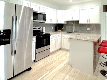 120 NE 9th Ave, Unit 120A, Deerfield Beach, FL 33441 | MLS #A11893