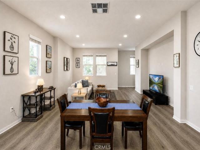 120 S Pacific Ave 34