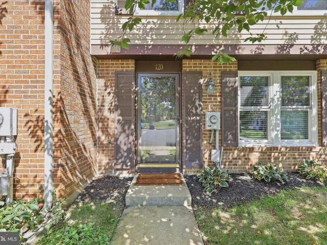 120 Sandalwood Court