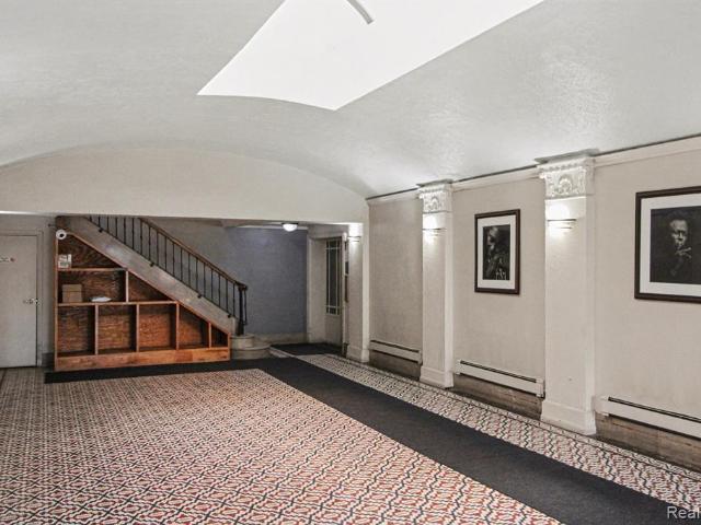 120 Seward Street # 107