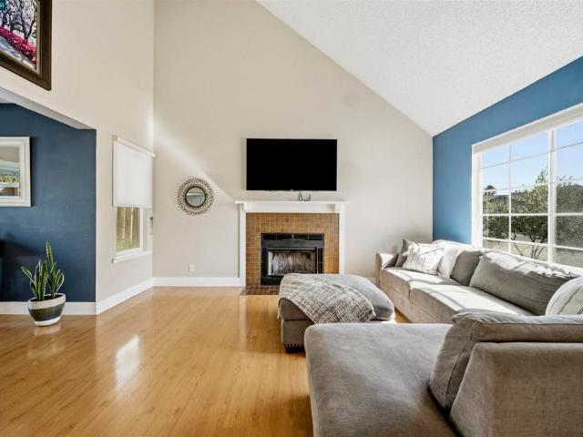 120 Serpentine Ct