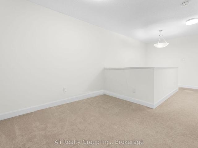 120 Succession Court, Ottawa