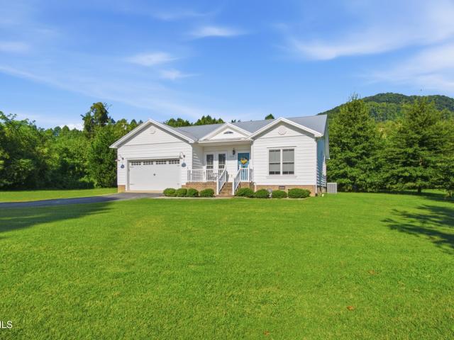 120 Sunny Lane