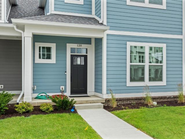 120 Parkerwood Lane