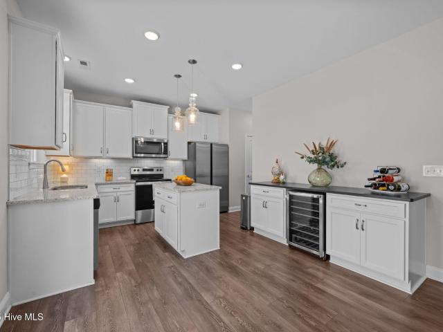 120 Persimmon Drive