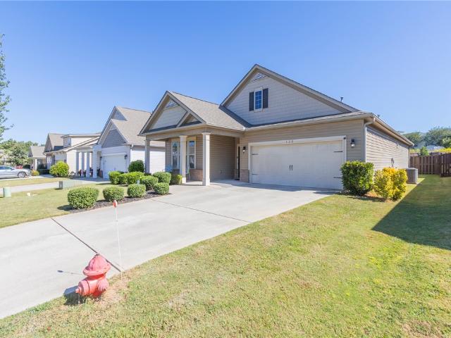 120 Rossmoor Court