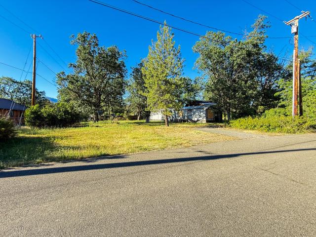 120 W Humboldt Street
