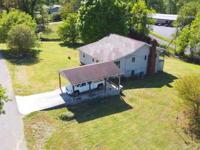 120 W Lowe Drive