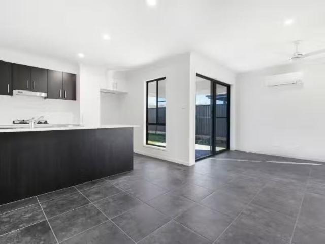 1/20 Wattle Street, KOOTINGAL House for rent Listed by Whitne.