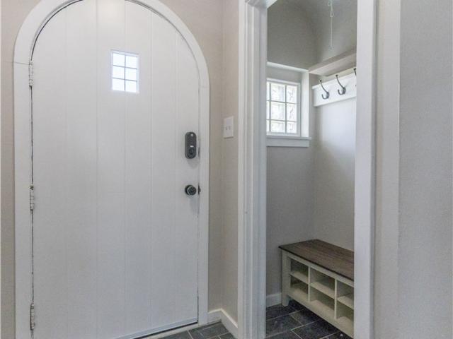 120 Williams St