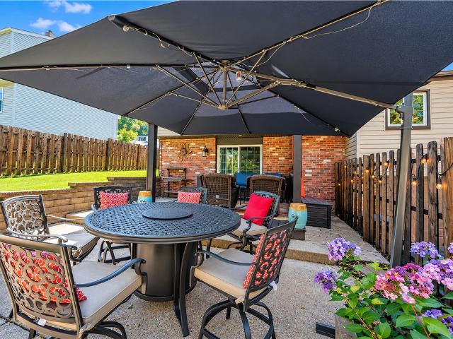 120 Tory Rd