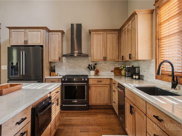120 Timber Rock Drive
