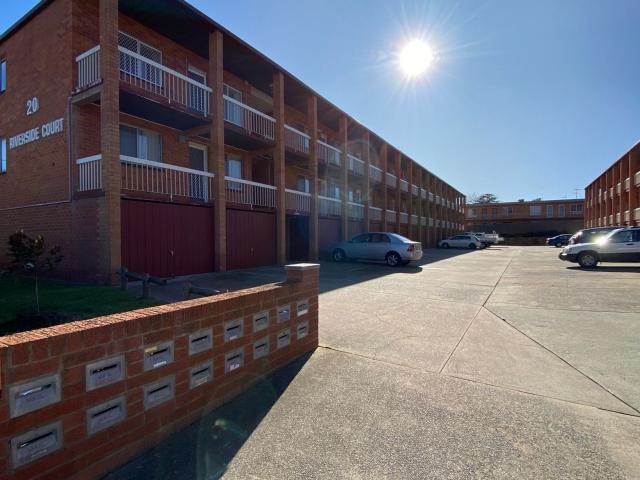 1/20 Trinculo Place, Queanbeyan