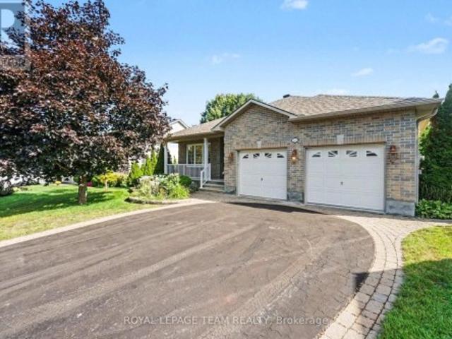 120 Vaughan Street, Mississippi Mills, ON, K0A 1A0 house for sale | Listing ID X13733 | Royal LePage
