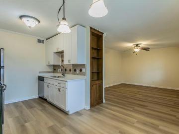 1214 Baylor Avenue # 205