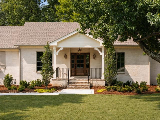 1214 Hunters Trail Dr