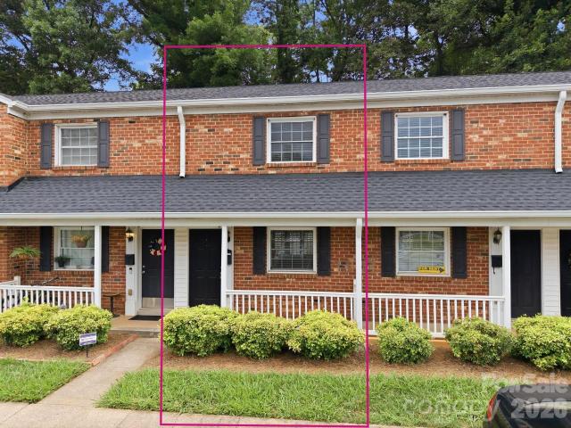 1215 Green Oaks Lane # I
