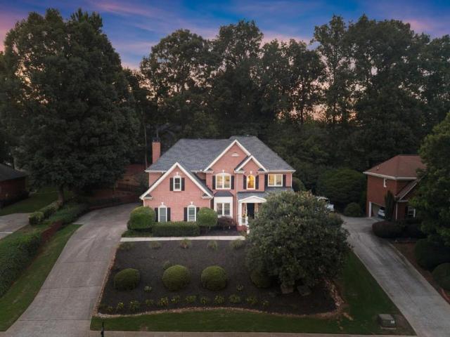 1215 Lake Washington Circle