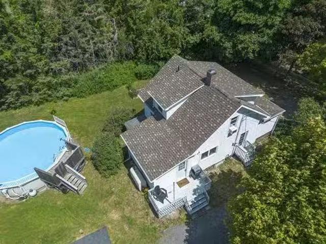 1215 Ridge Road, Wolfville, NS, B4P 2R1 house for sale List.