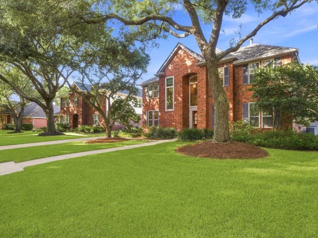 1215 Rosemeadow Drive