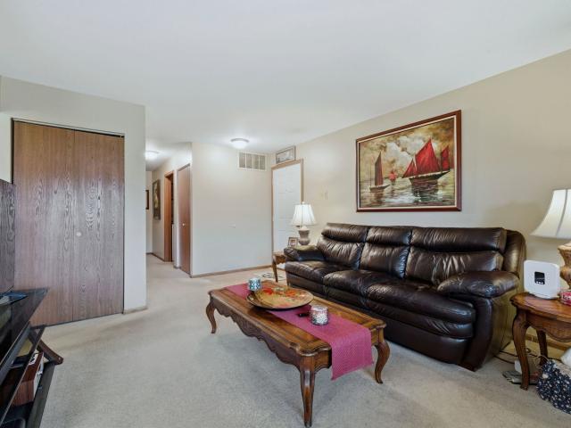 1215 Williamsport Drive # 2