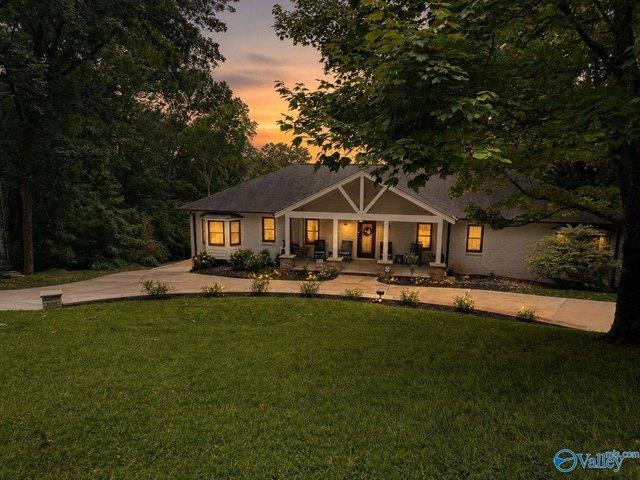 1216 Deborah Dr SE, Huntsville, AL 35801