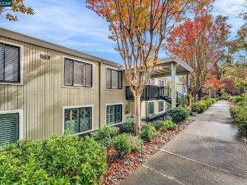 1216 Fairlawn Ct 8