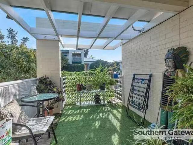12/16 Jecks Place, Orelia, WA 6167