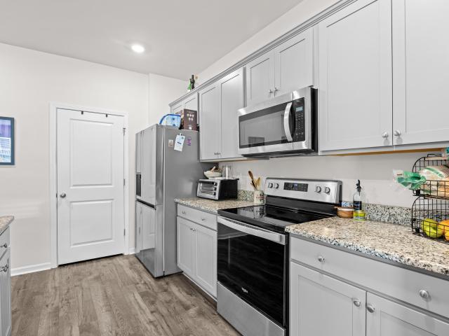1216 Sennema Circle