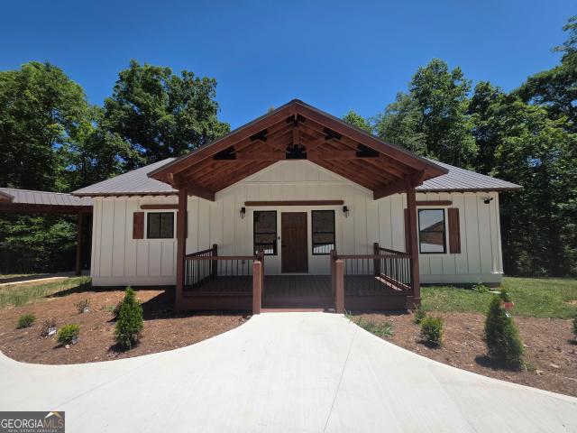 1217 Youngs Farm Road