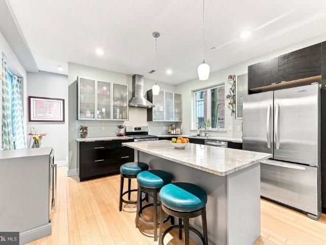 1217 19 Mount Vernon Street # 3
