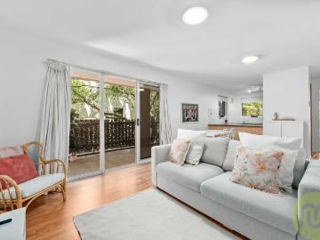 Bruce, Canberra, Weston Creek, Yass Valley, Victoria