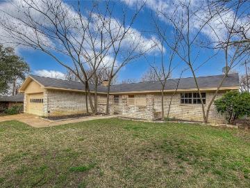 1218 Northwood Dr, Commerce, TX 75428 | MLS #21208