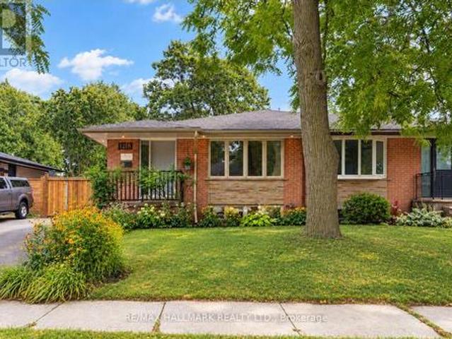 1218 Grange Road, Oakville, ON, L6H 1P7 house for sale | Listing ID W14031 | Royal LePage