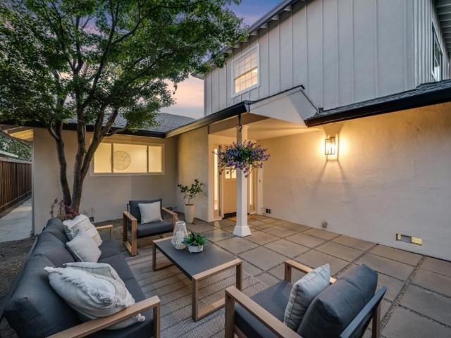 1218 Sanchez Way