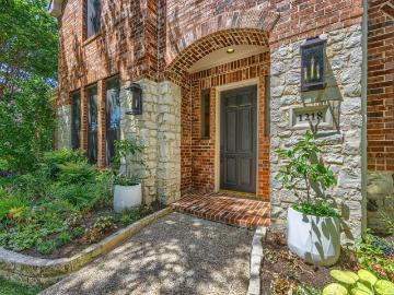 1218 Sarita Drive