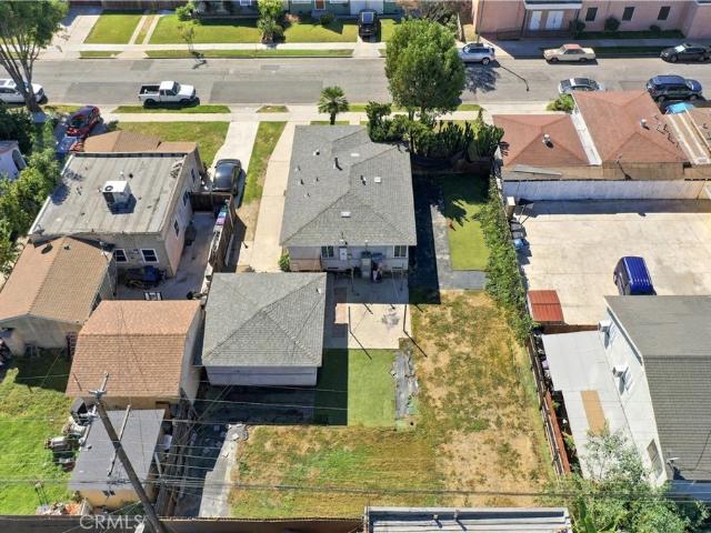 1219 E 57th
