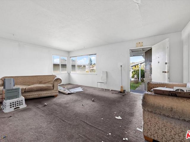 1219 Griffin Drive