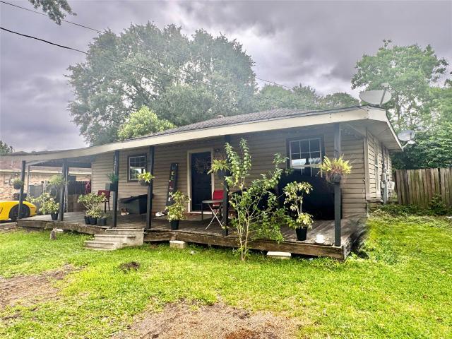 1219 S 13th St, Nederland, TX 77627 | MLS #267019