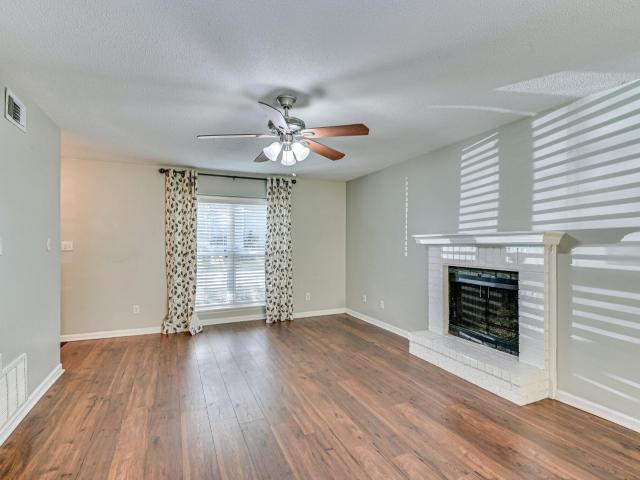 1219 Sande Hill Place